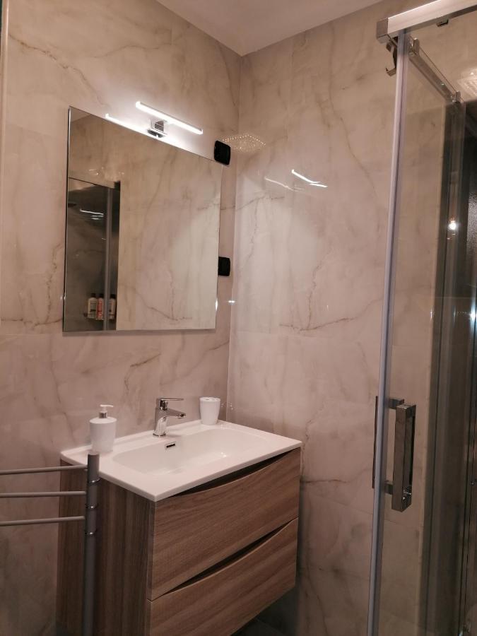 Casacasetta Suite Appartamento Indipendente Taranto Exterior foto
